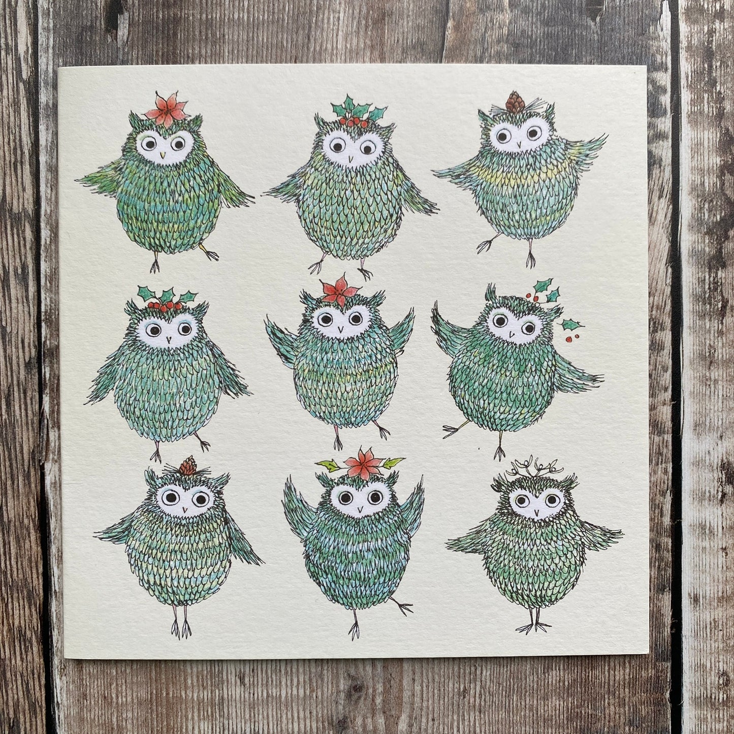 Festive Owls Dancing, Una Joy W918