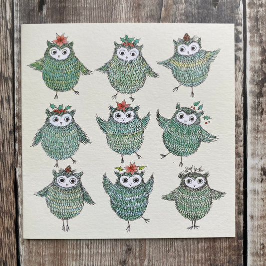 Festive Owls Dancing, Una Joy W918