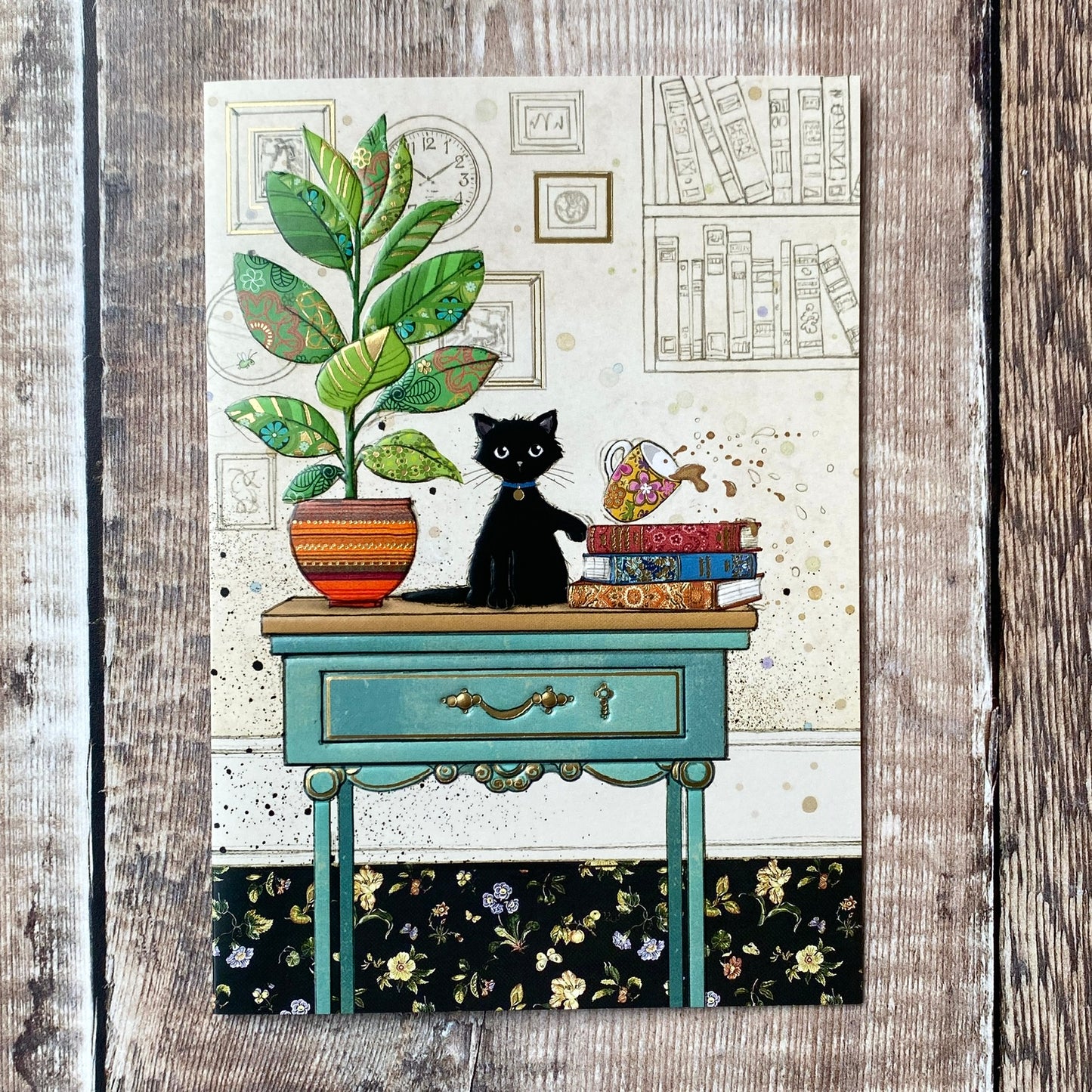 Table Kitty by Jane Crowther H033
